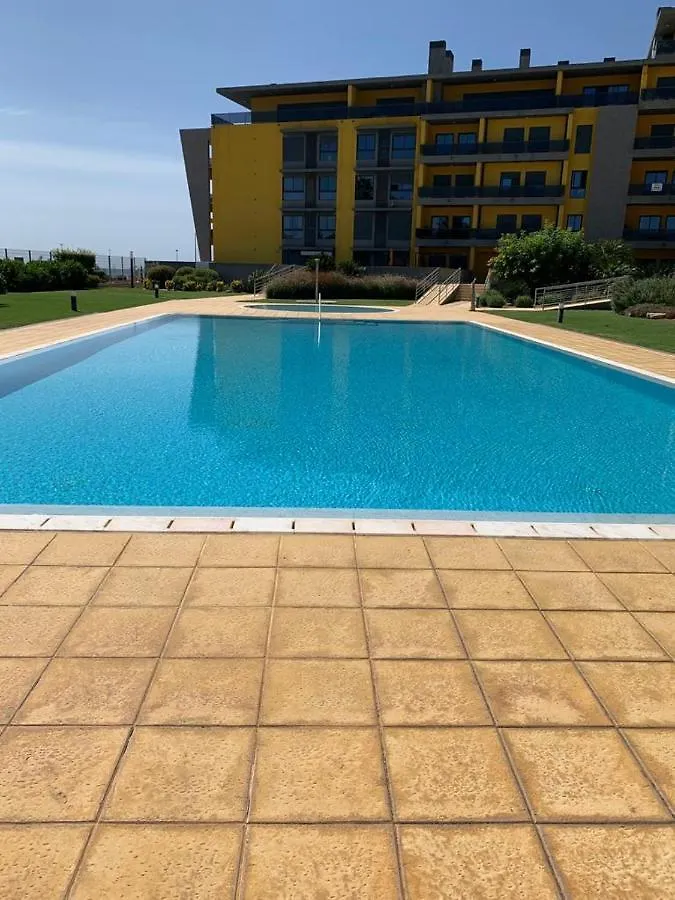 Apartment With Sea View Quarteira 0*,