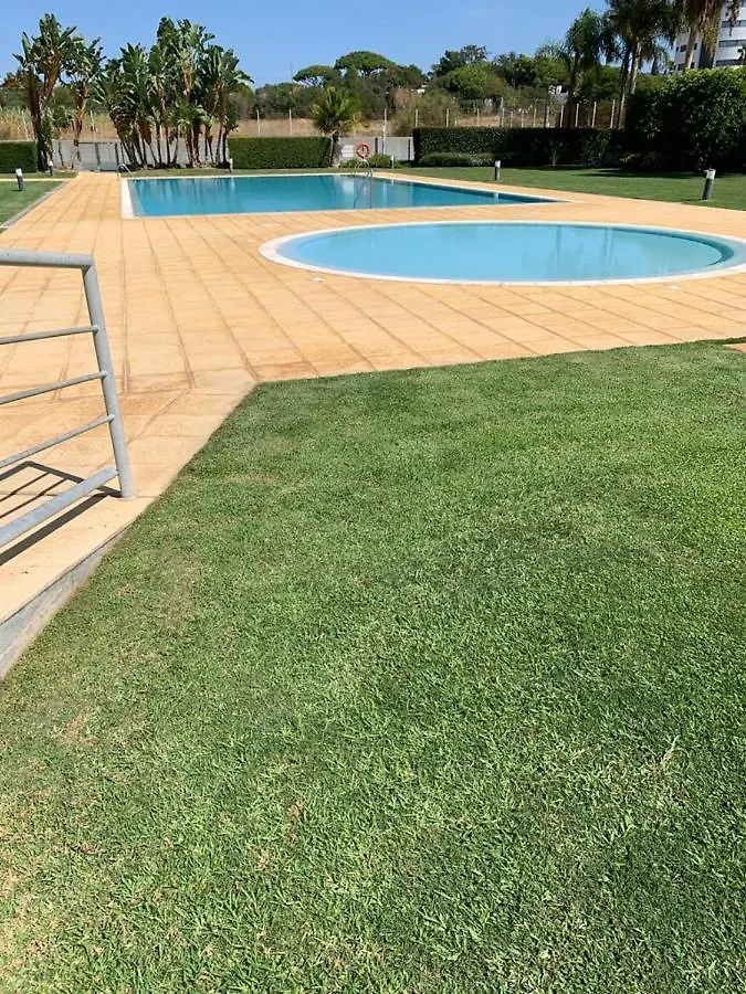Apartment With Sea View Quarteira