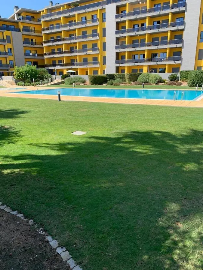Apartment With Sea View Quarteira