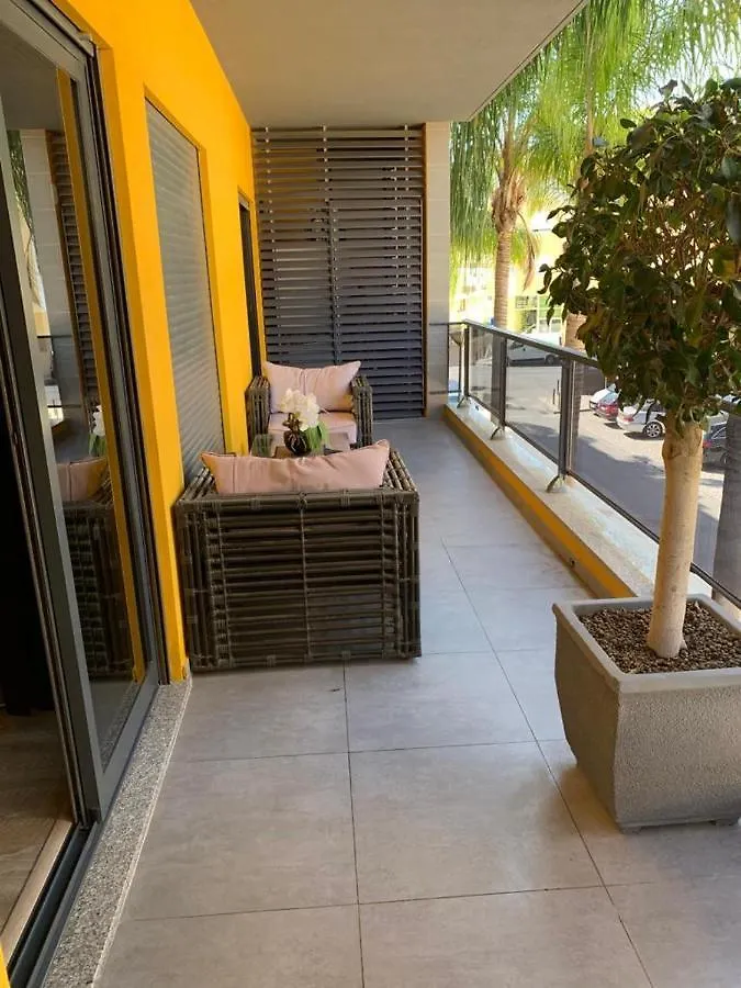 Apartment With Sea View Quarteira